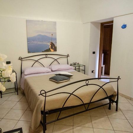 Quintessenza - Sorrento Coast Rentroom Vico Equense Exterior photo