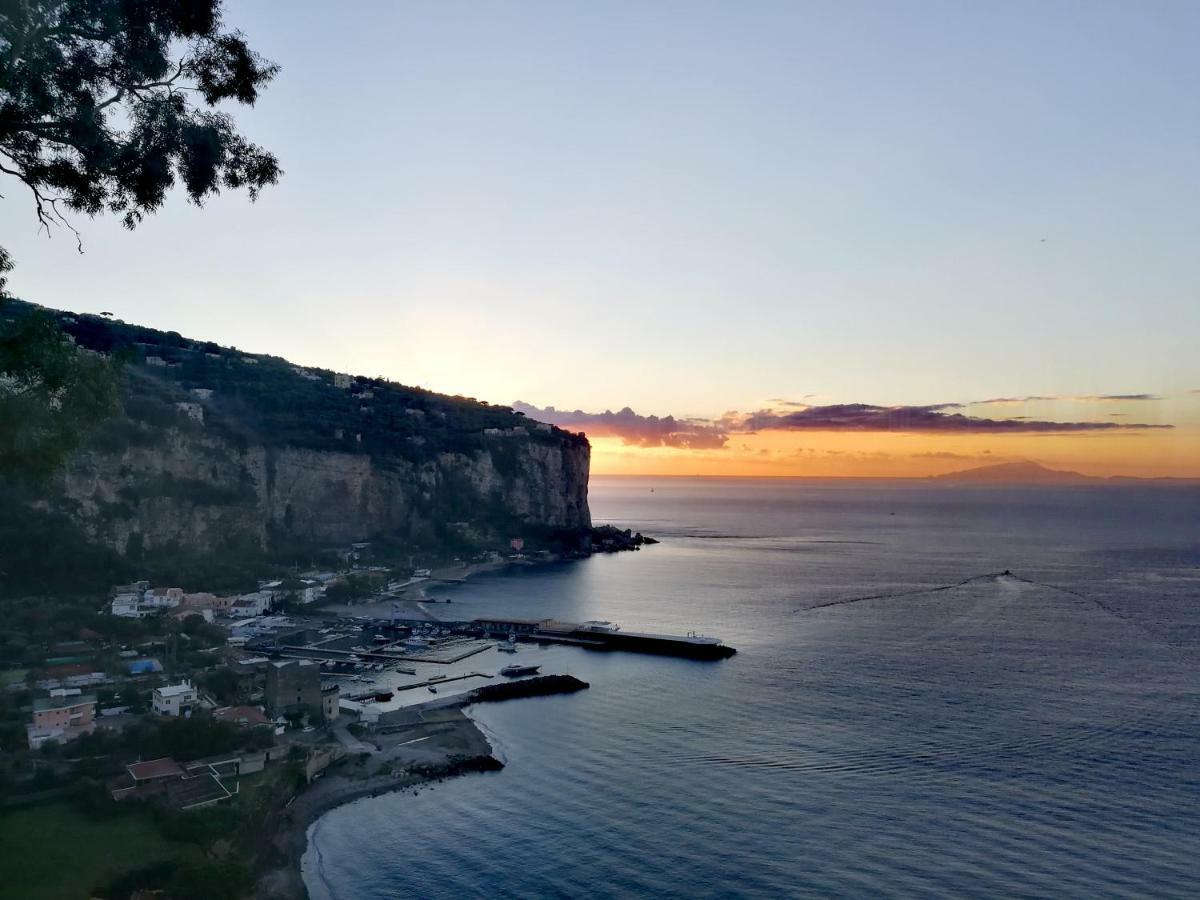 Quintessenza - Sorrento Coast Rentroom Vico Equense Exterior photo